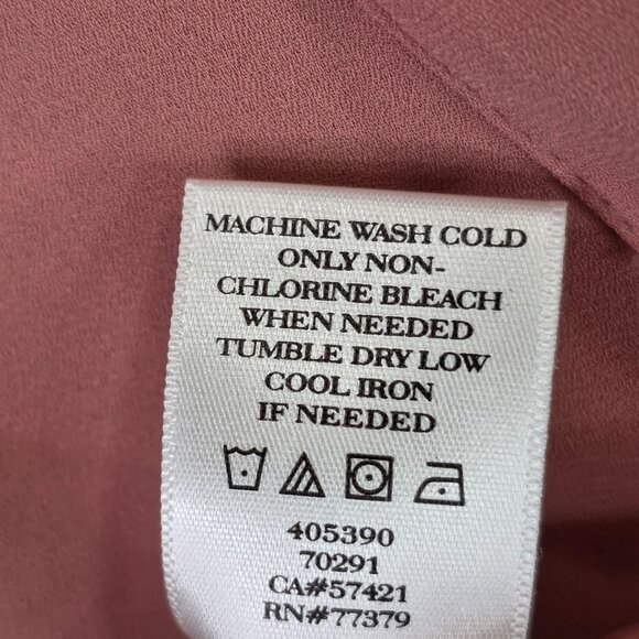 Womens Ann Taylor Blush Pink V-Neck Blouse 100% Polyester Long Sleeve Size S - Picture 8 of 8